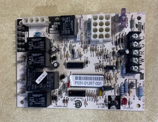 York Coleman P031-01267-001 Furnace Control Board SOURCE1 031-01267-001A