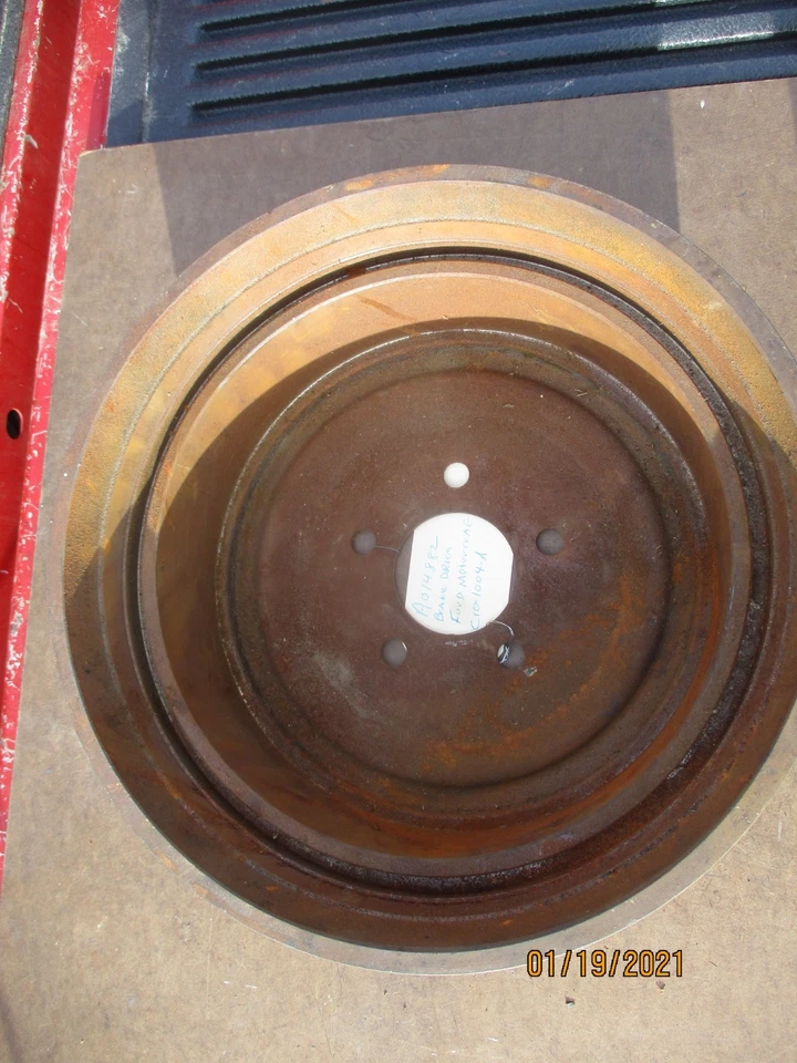 Tambor de freno trasero 1973 - 1979 Lincoln, Mercury, Ford Thunderbird - C10-1004-A Foto 3 de 4