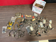 Lot Of Vintage 1930s 1940s 1950s Ford Headlight Sockets Clips Fuses Parts 826