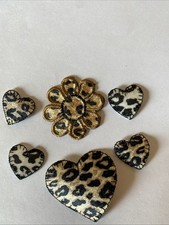 Lot Animal Print Daisy Flower Hearts Iron On Patches 1  - 2   Six Pieces
