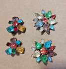 Vintage Jewelry Multi Color Rhinestone Pins Brooches and Clip On Earrings Set — photo 1