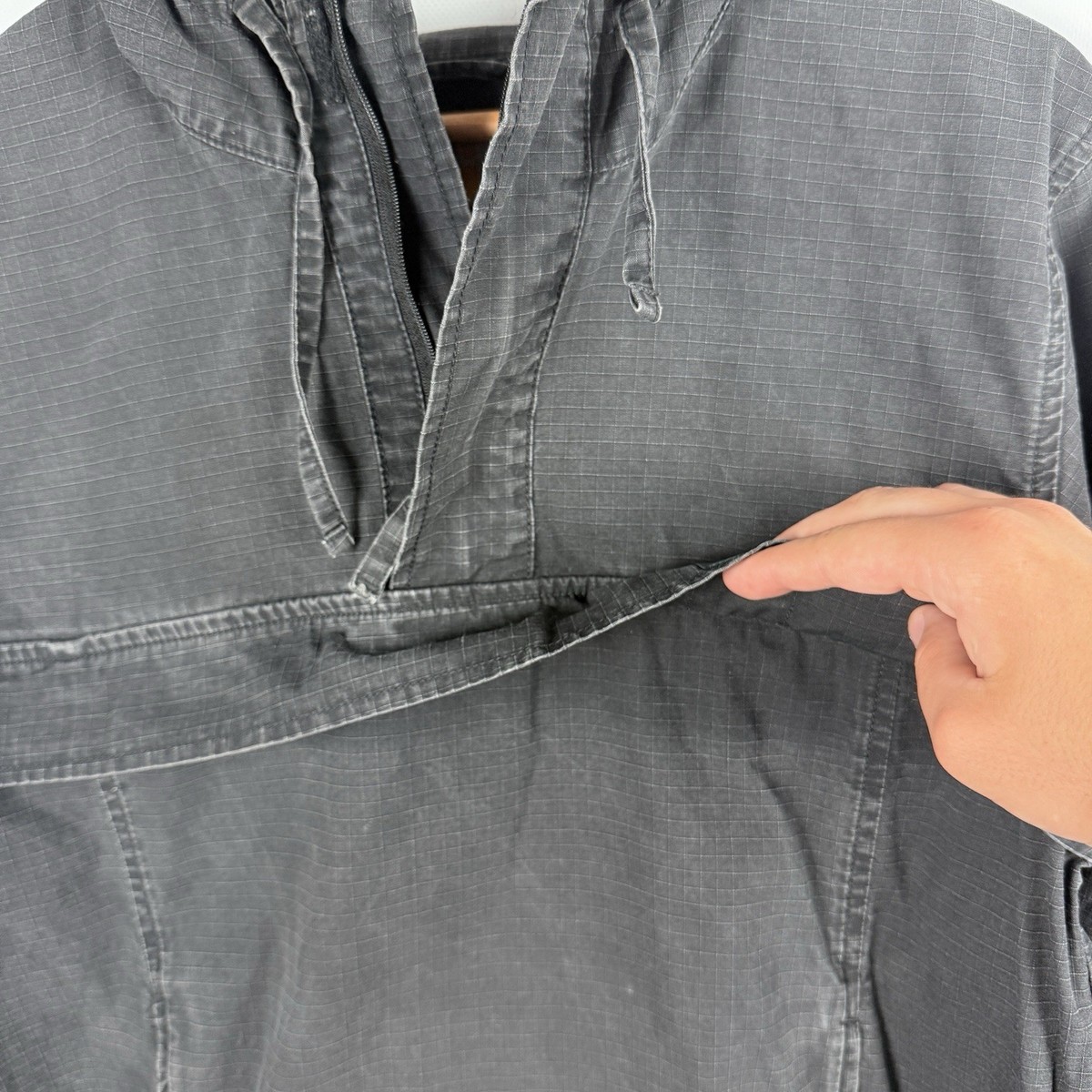 Carhartt WIP x Patta Nimbus Pullover Anorak Jacket in Vintage