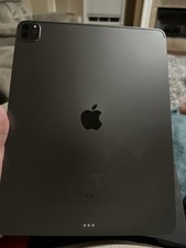 ipad pro 12.9 4th gen 256gb wifi W/ Case Keyboard Bundle