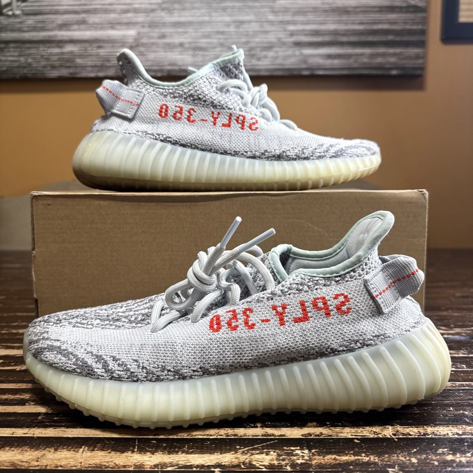 Taglia 5.5 Adidas Yeezy Boost 350 V2 scamosciate tinta blu bassa (B37571)