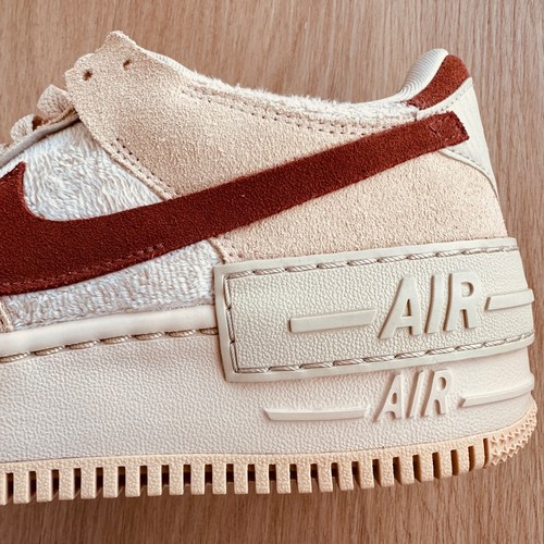 🤩Nike Air Force 1 Shadow Low Sz 9.5 Women's Shoes Beige Burgundy DZ4705-200 New - Foto 12 di 13