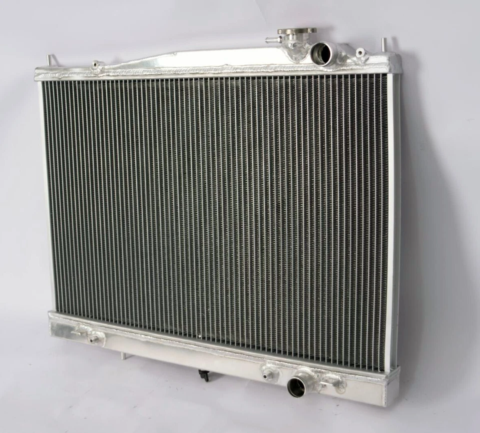 Radiador todo aluminio para Nissan Frontier 1998-2004 / Xterra 2,4 L / 3,3 L DPI2215 Foto 4 de 4