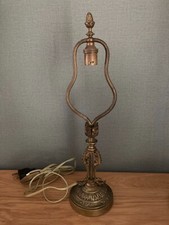 Lampe ancienne décoration vintage Style Louis XVI, en Bronze