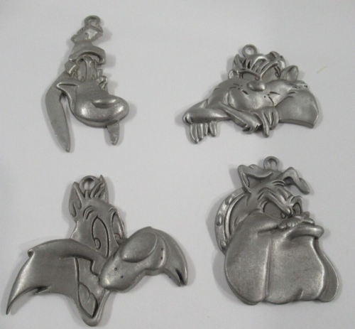 Looney Tunes Rawcliffe Pewter Warner Brothers Keychain Charms Lot of (4)TAZ+MORE - Picture 1 of 6