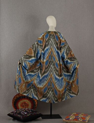 Uzbek ikat chapan,cotton jacket,boho ikat coat,ethnic abaya cape,tribal kimono - Picture 1 of 8