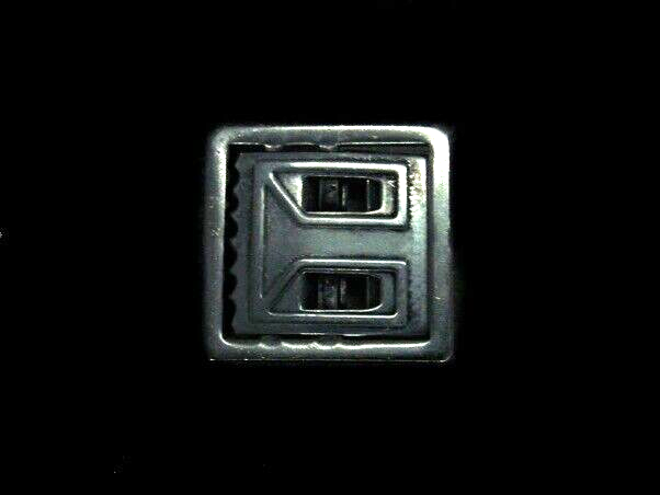 UB11116 VINTAGE 1970s **ABSTRACT ART** BRASSTONE BELT BUCKLE