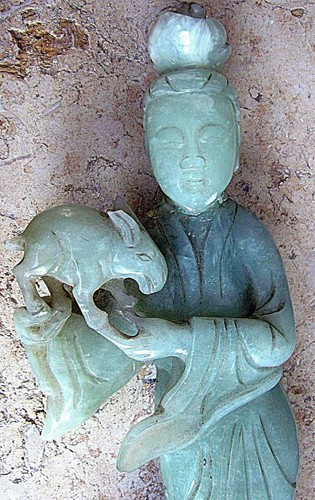 China Antique carved Jade Statue Figurine Woman with Sheep - Picture 10 of 12