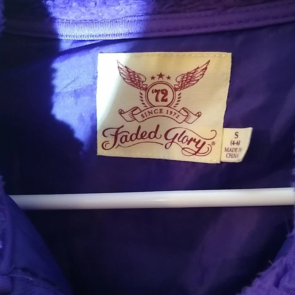 Girls Faded Glory girls purple zipper jacket. Size small - Image 2 of 4