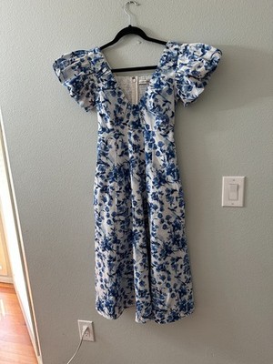 abercrombie and fitch blue and white dress Abercrombie & Fitch Blue Floral Dress NWT- Size S