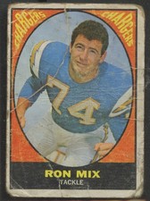 1967 Topps #125 Ron Mix San Diego Chargers