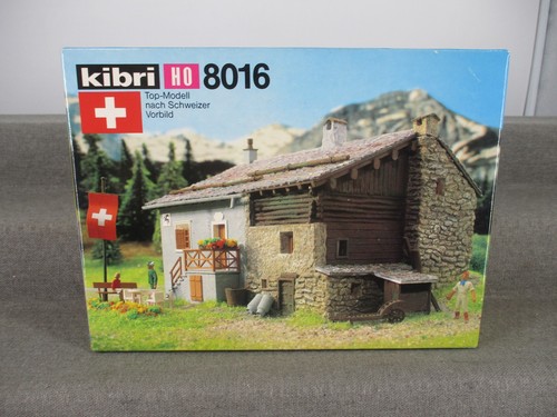 Kibri escala H0 B-8016 kit posada de montaña "Capricornio" sin construir en embalaje original | Zustand: Gebraucht