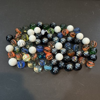 Marbles Lot Of 75 / All Approximately 1  Diameter / Vintage
