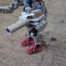 Lego Bionicle Mistika 8689 Toa Tahu AS-IS Missing Ammo