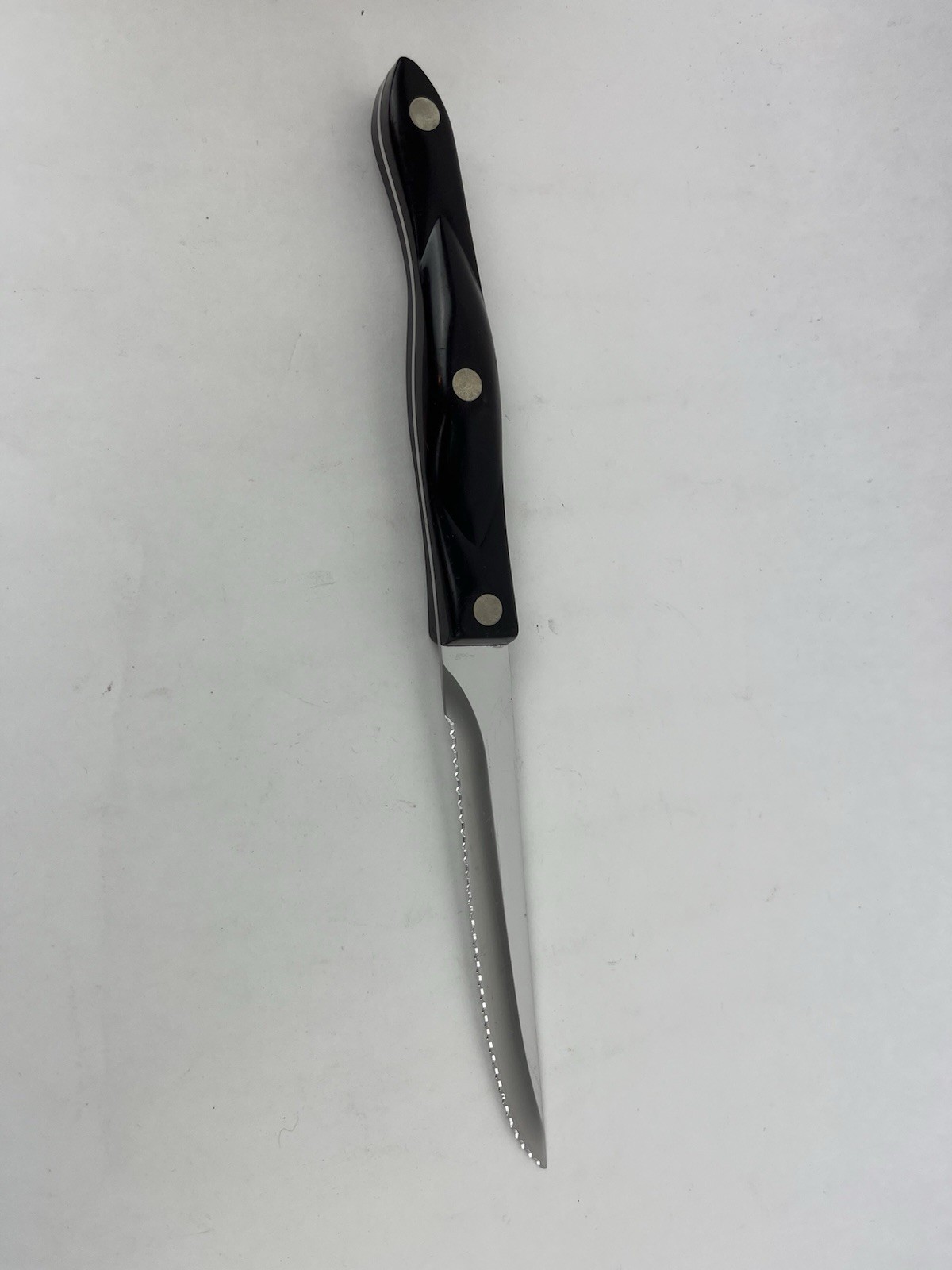 CUTCO DD 1721  KM Serrated Trimmer Kitchen Knife 4.5" Blade 