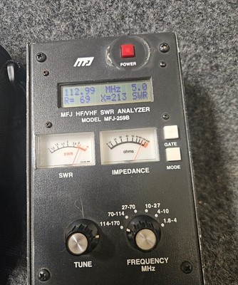 MFJ 259B HF/VHF SWR Antenna Analyzer Frequency Counter with travel
