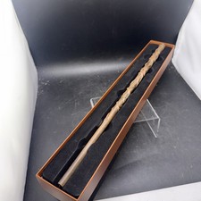 Universal Harry Potter Hermione Granger Interactive Wand w Ollivanders Box