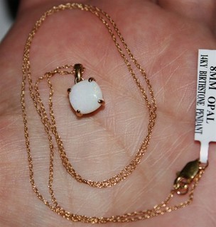 Solid 14K yellow gold marked 14K opal gemstone pendant Necklace Lot# 304 2/2