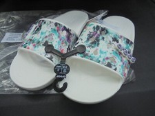 New Classic Crocs Tie Dye Graphic Slide Men's 5, Women's 7 Multi/White