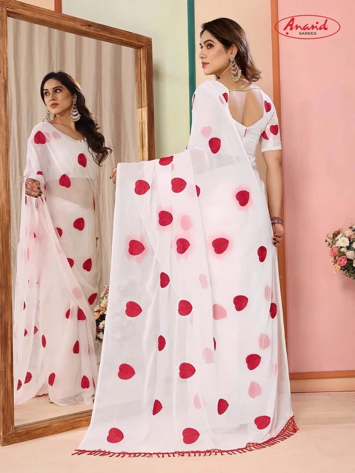 NUEVO Sari de fiesta blanco rojo corazón bordado indio paquistaní diseñador sari Foto 3 de 4