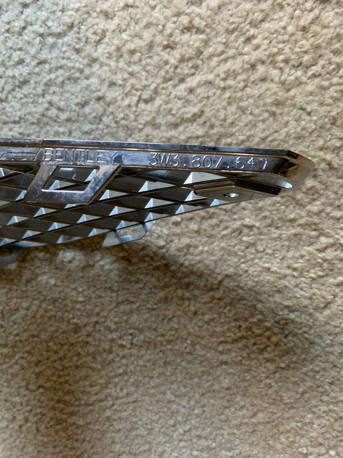 For Bentley Continental 12-17 front bumper side grille Left OEM：3W3807647E