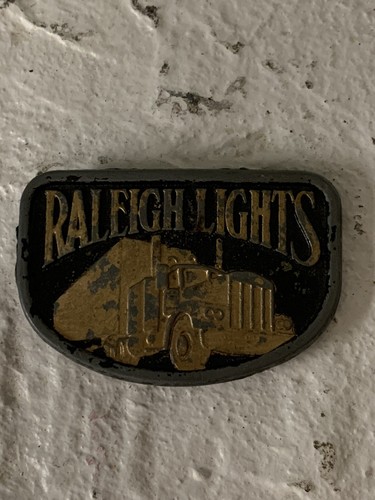 Vintage Antique Raleigh Lights Semi 18 Wheeler Trucker Belt Buckle
