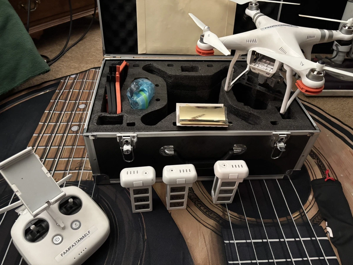 DJI Phantom 3 Advanced Camera Drones with App Controller for Sale