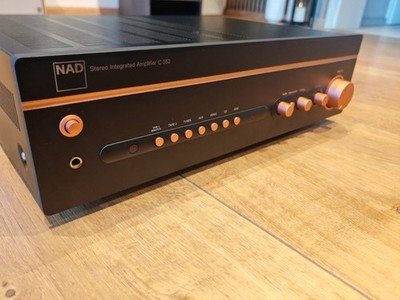 NAD C 352 Verstärker  Top Zustand   exklusives Design Unikat 