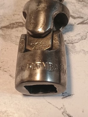 VINTAGE - PLUMB PLVMB 3/8'' DRIVE UNIVERSAL SWIVEL ADAPTER - GOOD CONDITION 