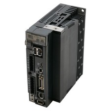 Omron R88D-KN04H-ML2 0.4kW AC SERVO DRIVER 200-240V -used-