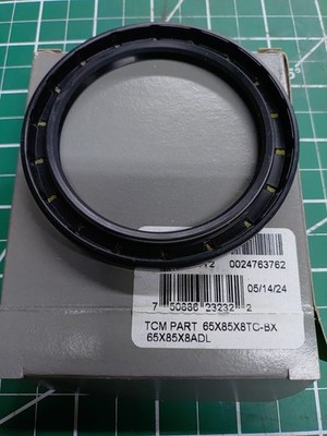 Dichtomatik TCM Oil Seal 65x85x8 TC Double-Lip with Inner Spring