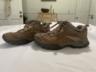 Vasque 7071 Hiking Shoe Women s 6 1/2 Brown Leather Gore-Tex Vibram Sole