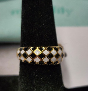 Authentic Mint & Lily 18K Gold Plated Checkerboard Ring sz 7