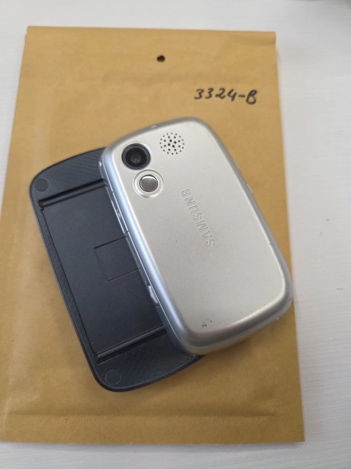 Samsung B3310 Mobile Phone Slide Out QWERTY Keyboard - Image 2 of 2