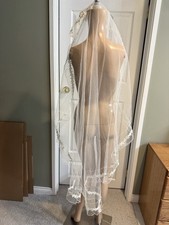 White Long Bridal Wedding Veil Net Lace Applique Edge with Comb 49 inches
