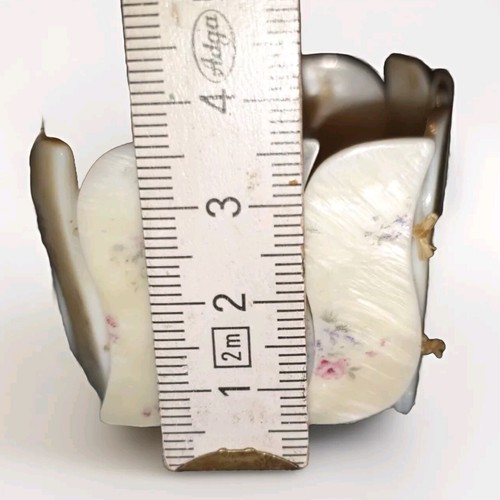 Gorgeous vintage mother of pearl bracelet bangle for women made of real shells - Picture 6 of 12