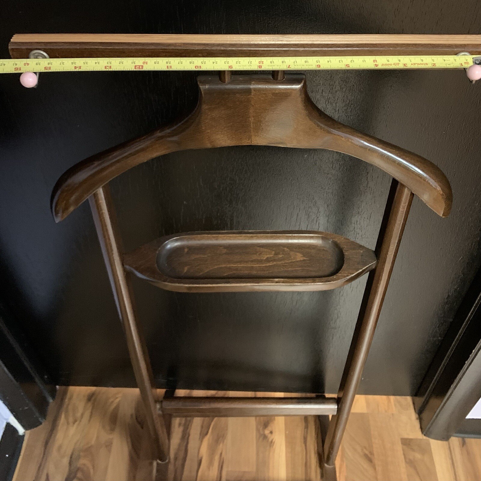 VTG MCM Polished Wood Valet Stand Butler Men's Suit Coat/Clothes Rack