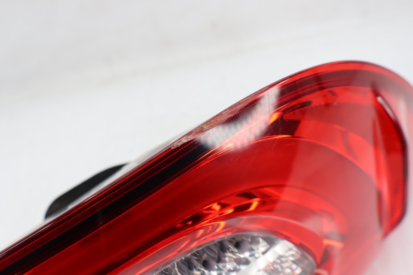 2014-2017 Maserati Quattroporte M156 Rear left driver outer tail light lamp OEM