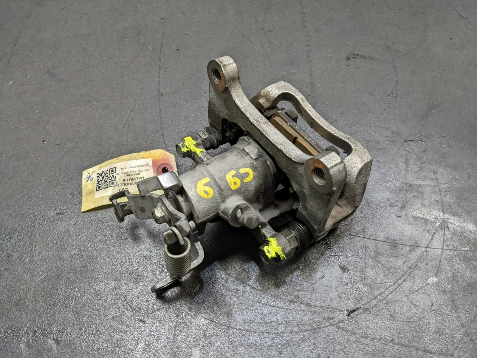 Left Rear Brake Caliper 23411907 2017 Chevrolet Malibu LS 2016  