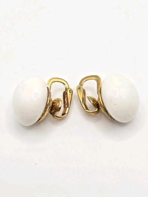 Vintage Ciner White Art Glass Clip Earrings