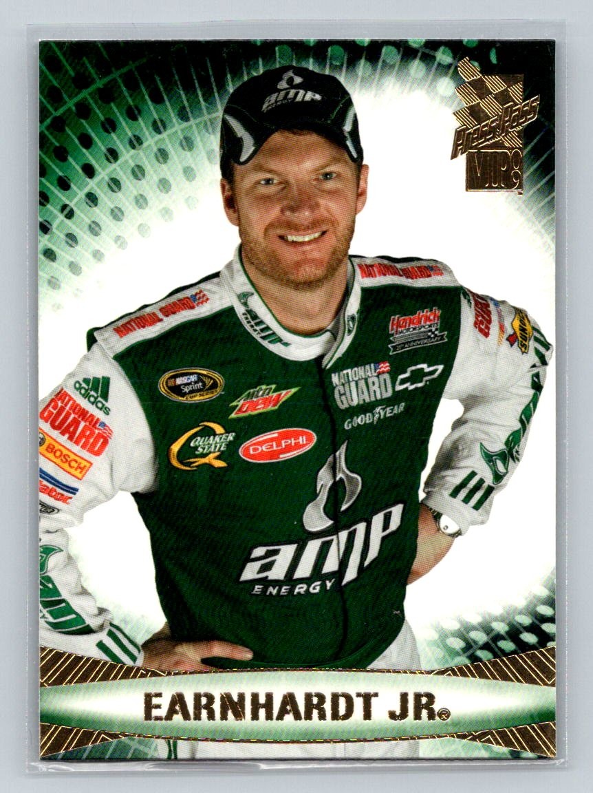 2009 Press Pass VIP #8 Dale Earnhardt Jr.