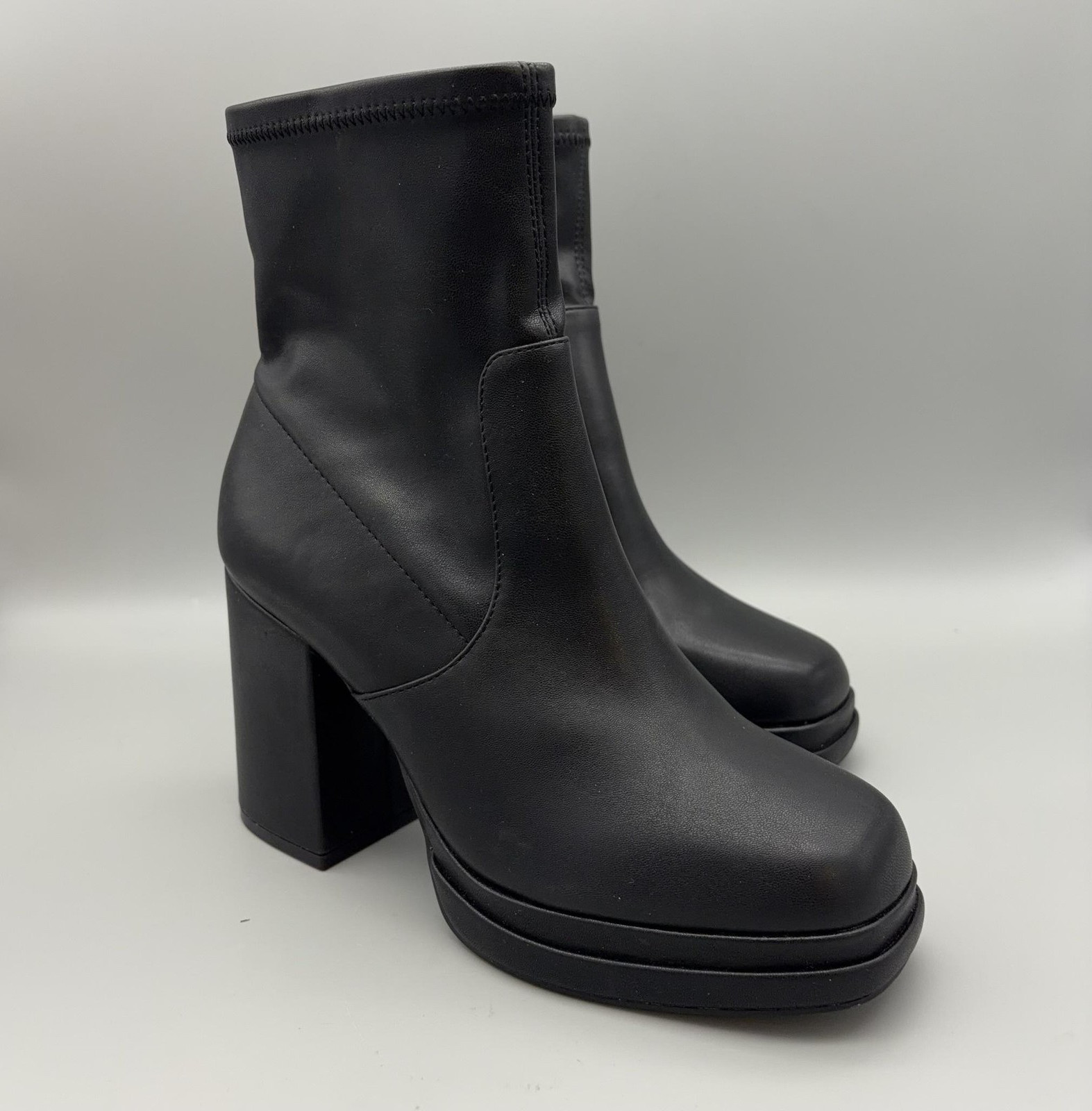Steve Madden Boots Womens Size 8 Black CHEVYY Platform Ankle Block Heel Booties