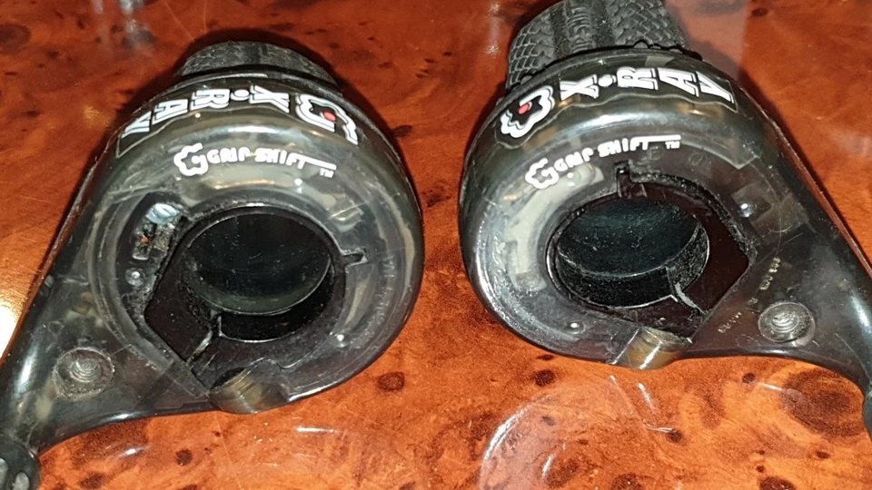 1 Satz GripShift Xray SRT800X Retro Vintage RAR Transparent Drehgriff 90s kult - Bild 2 von 4