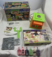 1993 Creepy Crawlers Thing Maker Toy Max 6 Full Goop, Mold Kit New , 5 Molds