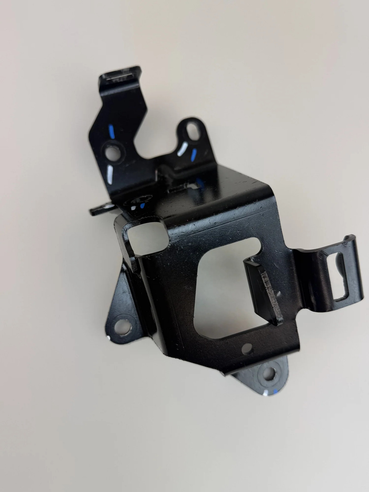 McLaren 570S 2016-2021 Right Seat belt retractor P/N 13N1993CP