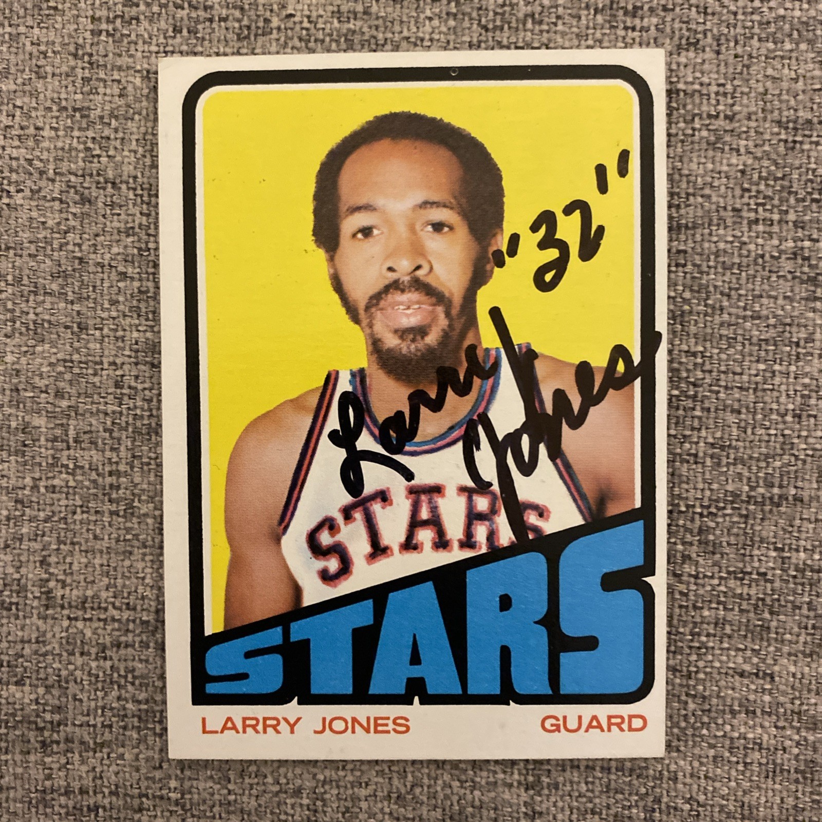 Larry Jones Signed Autographed Auto 1972-73 Topps Card