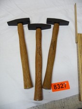 8327.       3 x alte  Hammer Schmiedehammer  Werkzeuge
